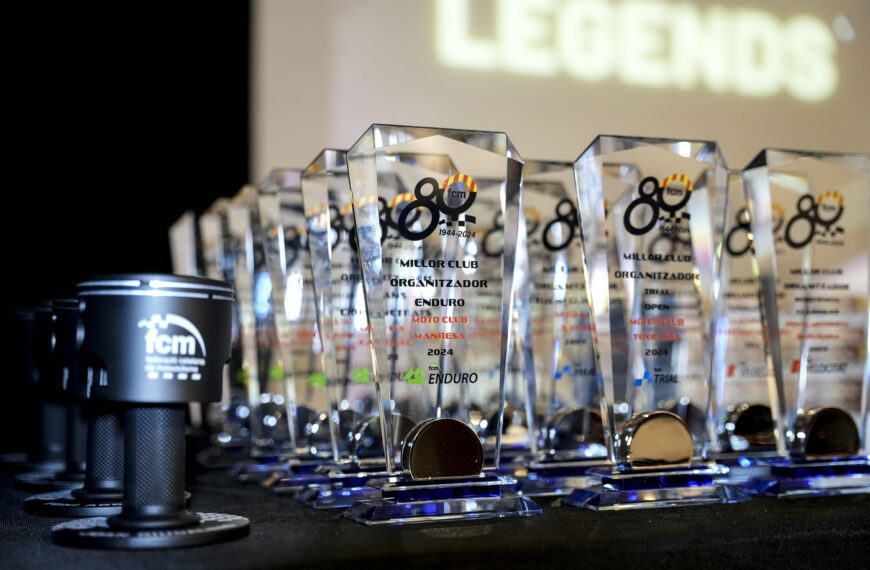 LLIURAMENT DE PREMIS DELS CAMPIONATS DE TRIAL I ENDURO CLÀSSIQUES