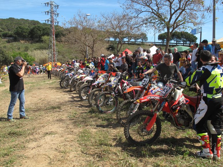 SUSPENSIÓ DE LES 6 HORES DE RESISTÈNCIA DE CICLOMOTORS DE RIPOLLET